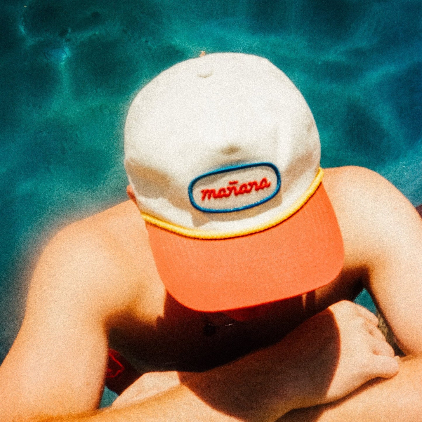 Mañana Two-Tone Cap - White/Red