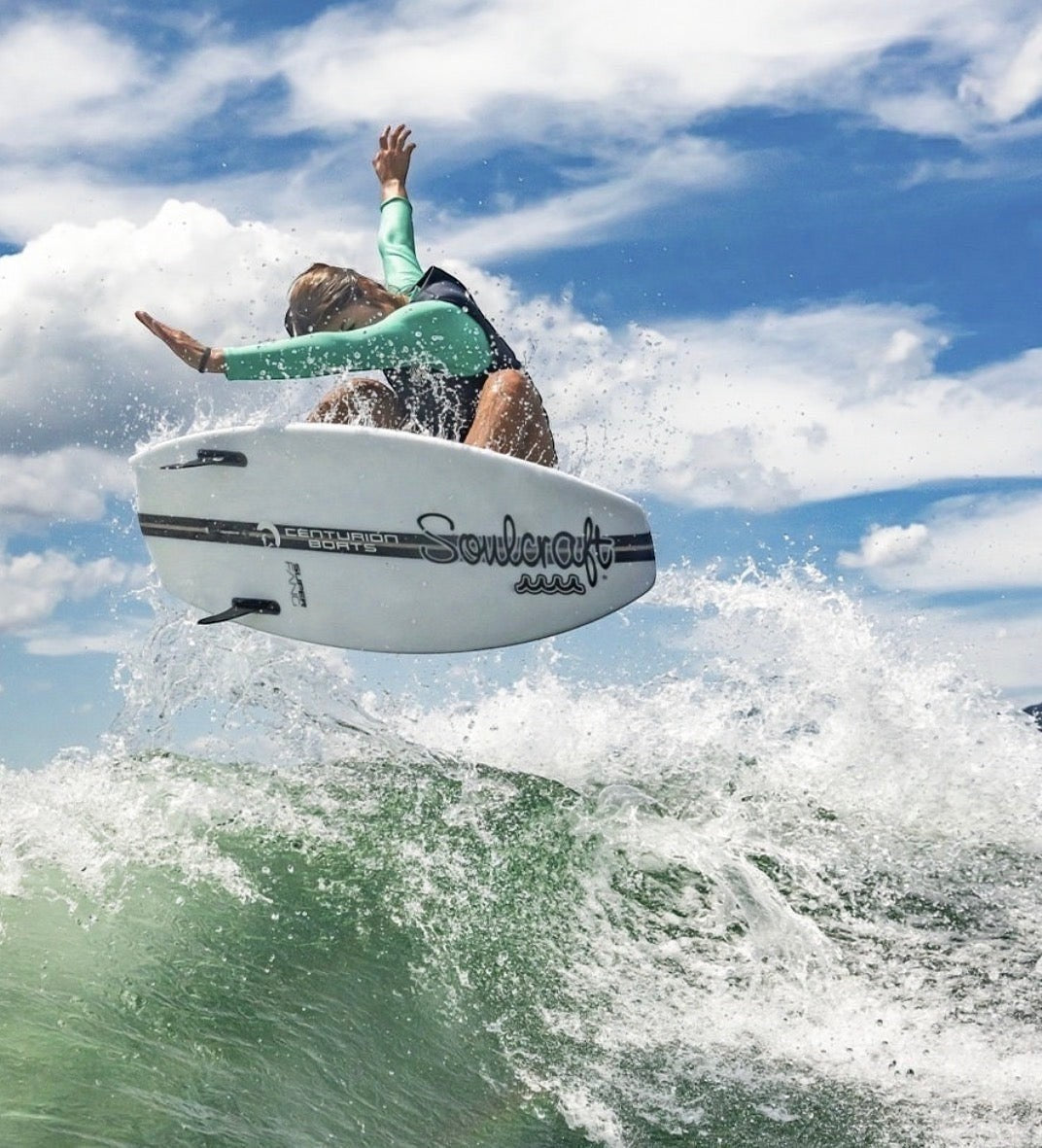 SOULCRAFT R-SERIES SUPERFANG WAKESURF BOARD
