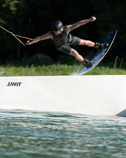 FOLLOW TOTAL MENS WAKE VEST DARK GREY